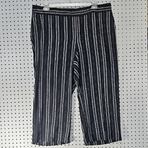 Roz & Ali Plus Dress Cropped Pants  Sz 2x Like New